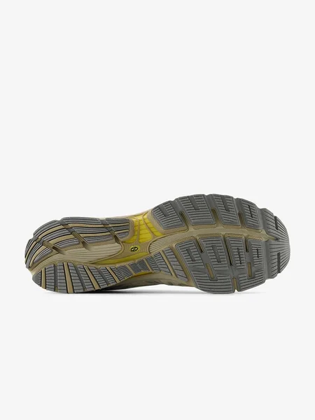 new-balance-05