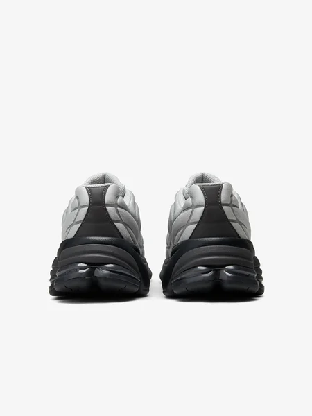 new-balance-07