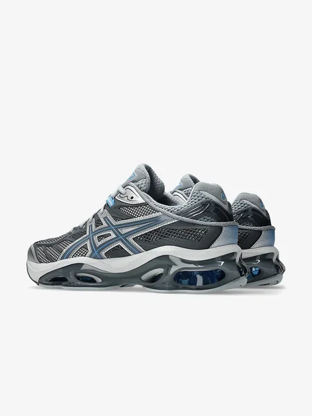 asics-01