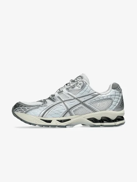 asics-08