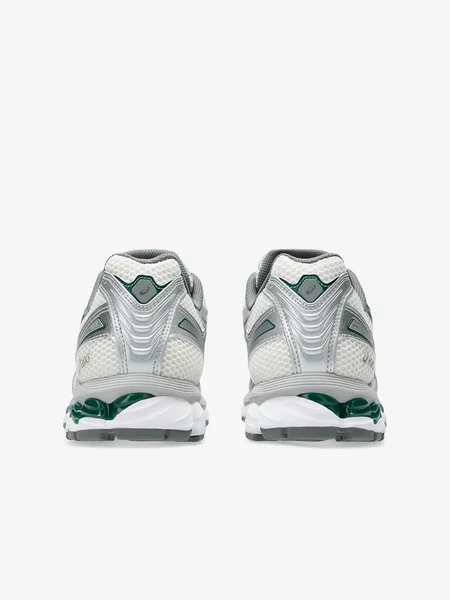 asics-09