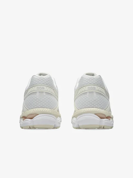 asics-02