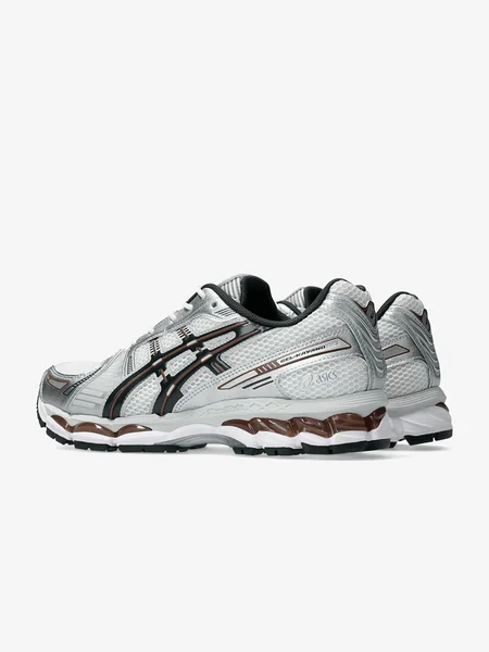 asics-10
