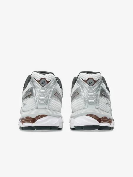 asics-10